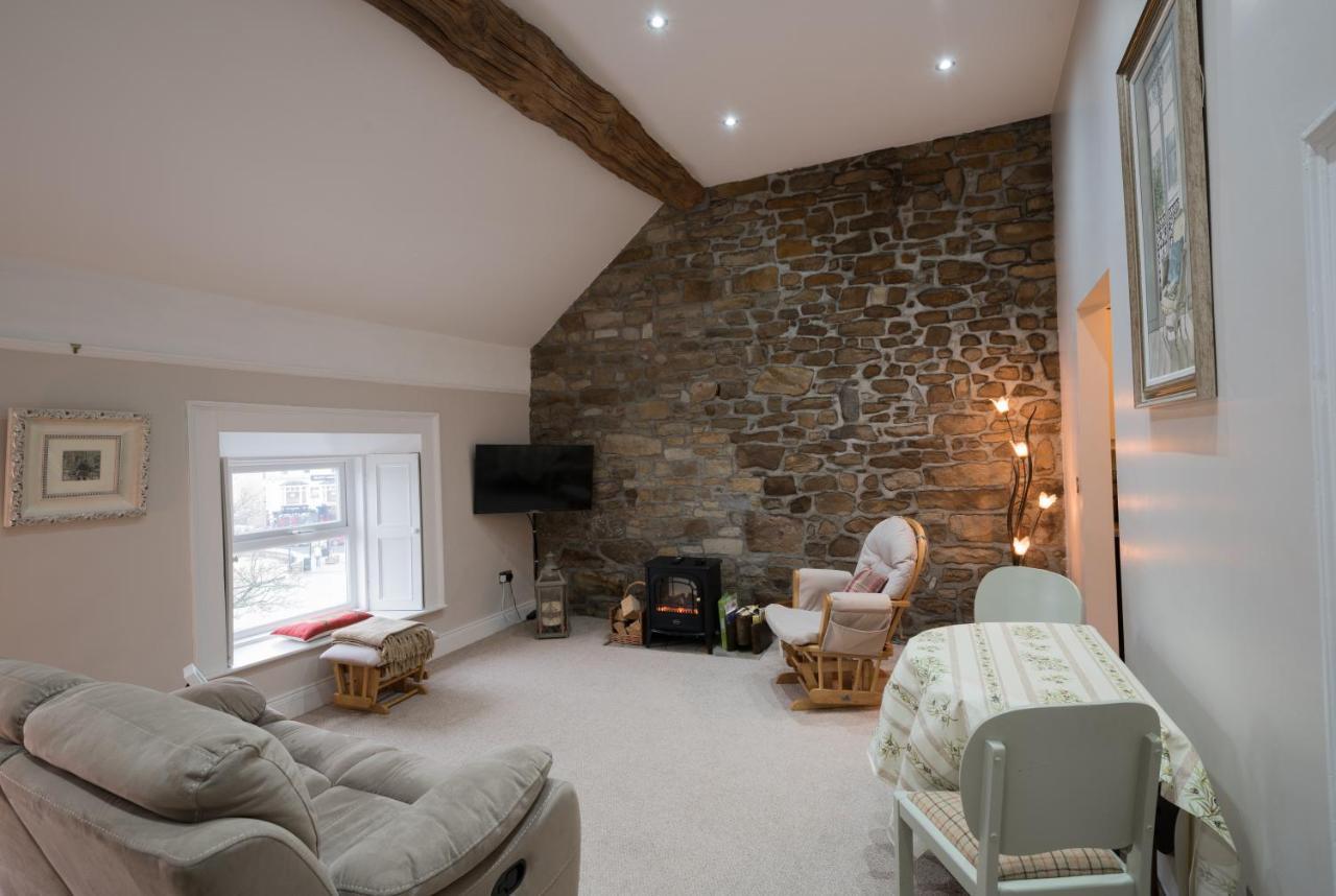 Charming 2-Bed Apartment In Donegal Town Centre Zewnętrze zdjęcie