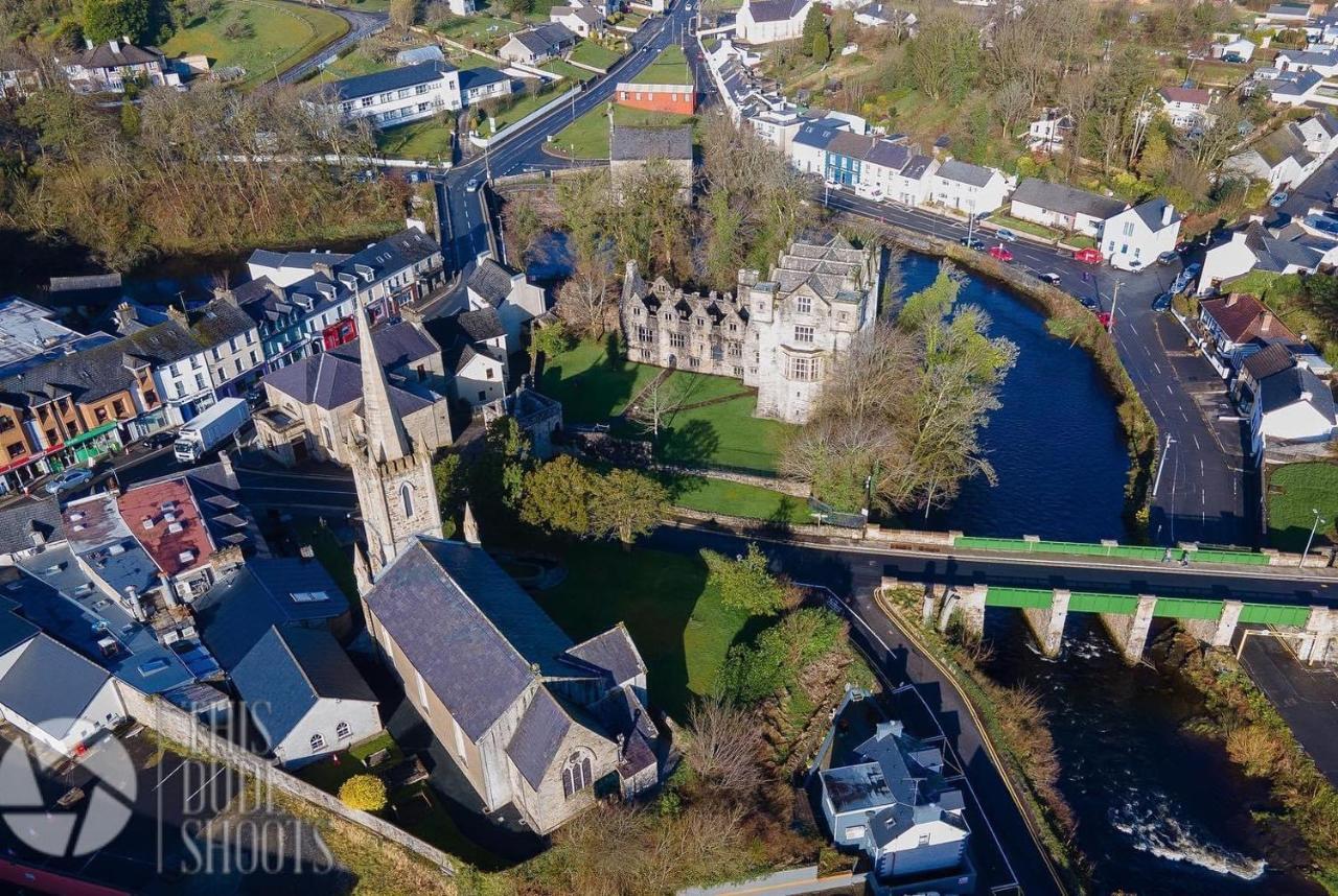 Charming 2-Bed Apartment In Donegal Town Centre Zewnętrze zdjęcie