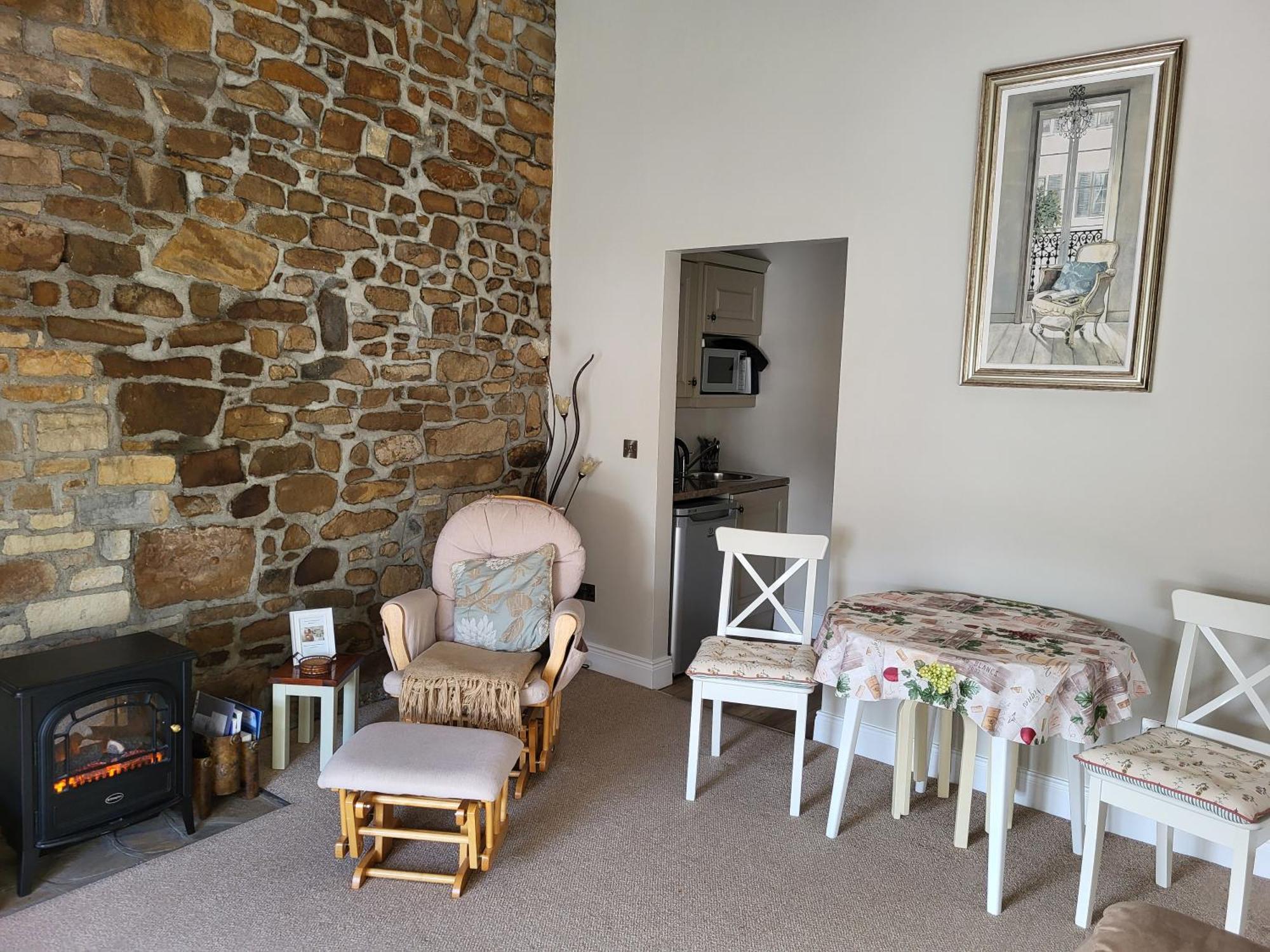 Charming 2-Bed Apartment In Donegal Town Centre Zewnętrze zdjęcie